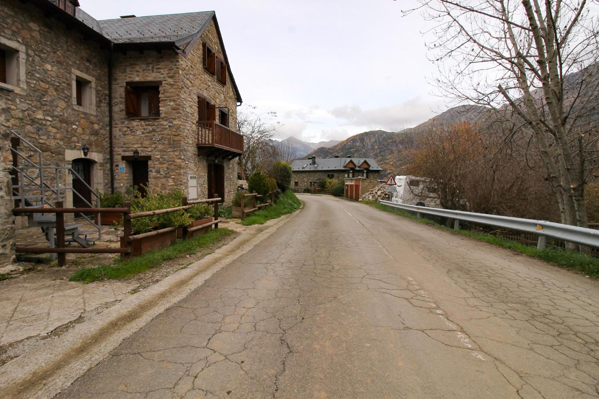 Cuniacha Villa Piedrafita de Jaca Buitenkant foto